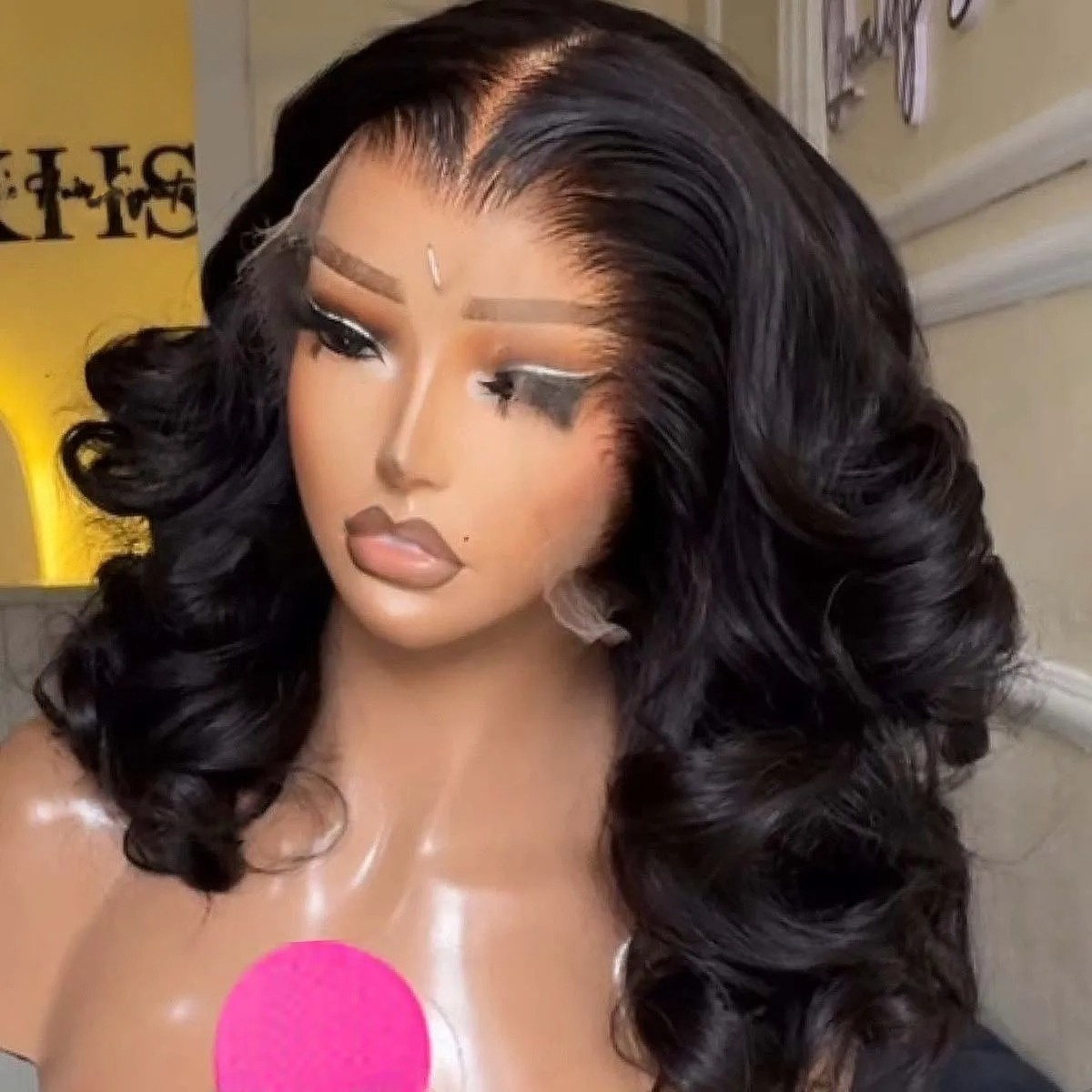 Pre Parted 13X4 Lace Front Bob Wig - Perruque noire courte coupe bob ondulée,